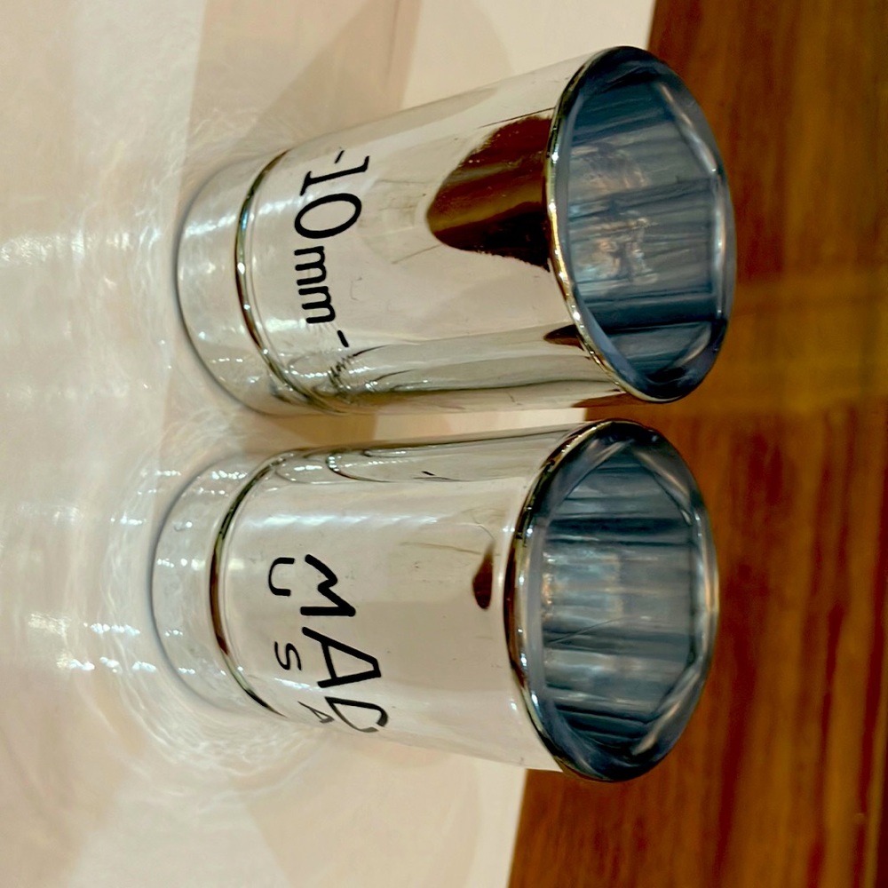 -10mm MAC USA shot glasses
